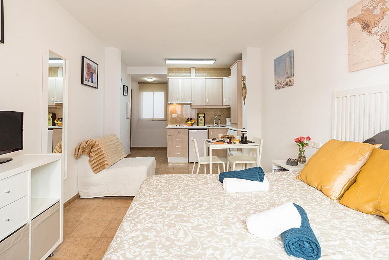 Studios Nerja Center E Eksteriør billede