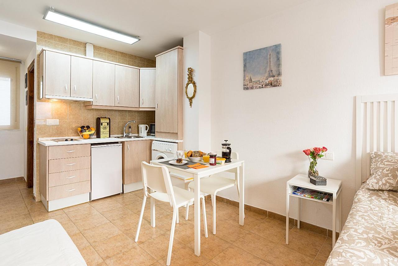 Studios Nerja Center E Eksteriør billede